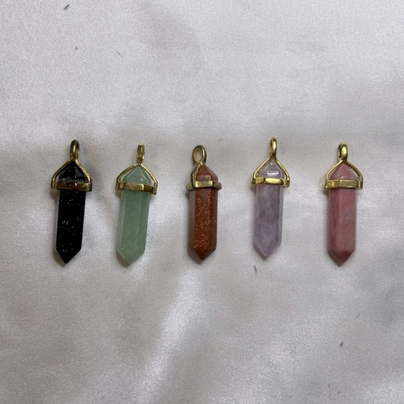 Set of 5 assorted crystal pendants - Picture 1 of 1